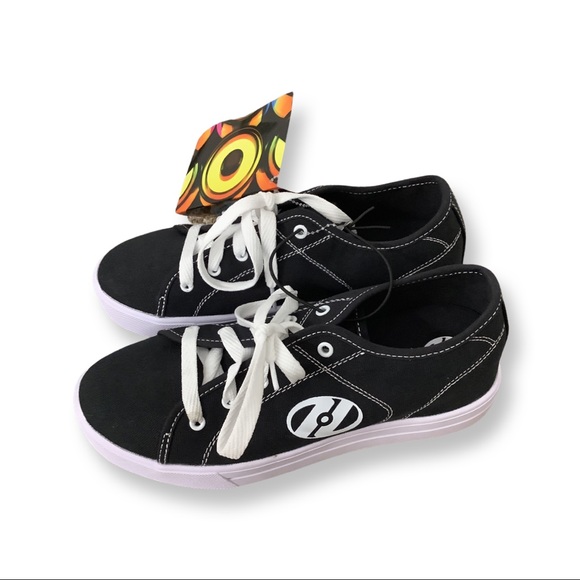 Heelys Other - Heelys Men’s Canvas Skater Sneaker NWT